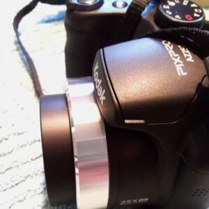 For sale: Kodak PIXPRO Model AZ252.